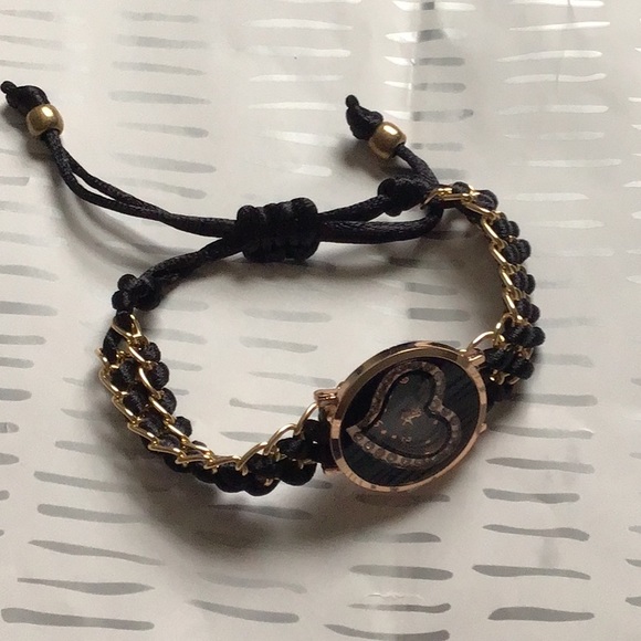 Watch - Picture 2 of 3